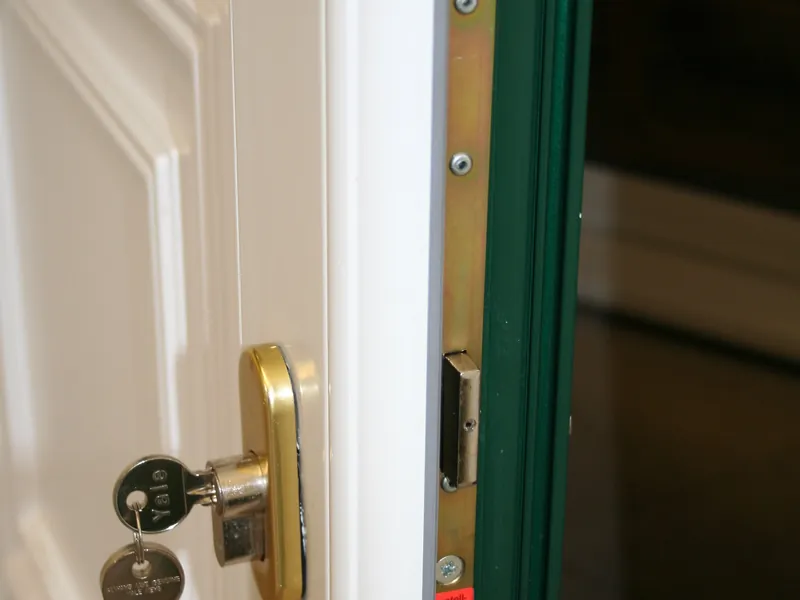 Stable Doors — Gallery Camberwell